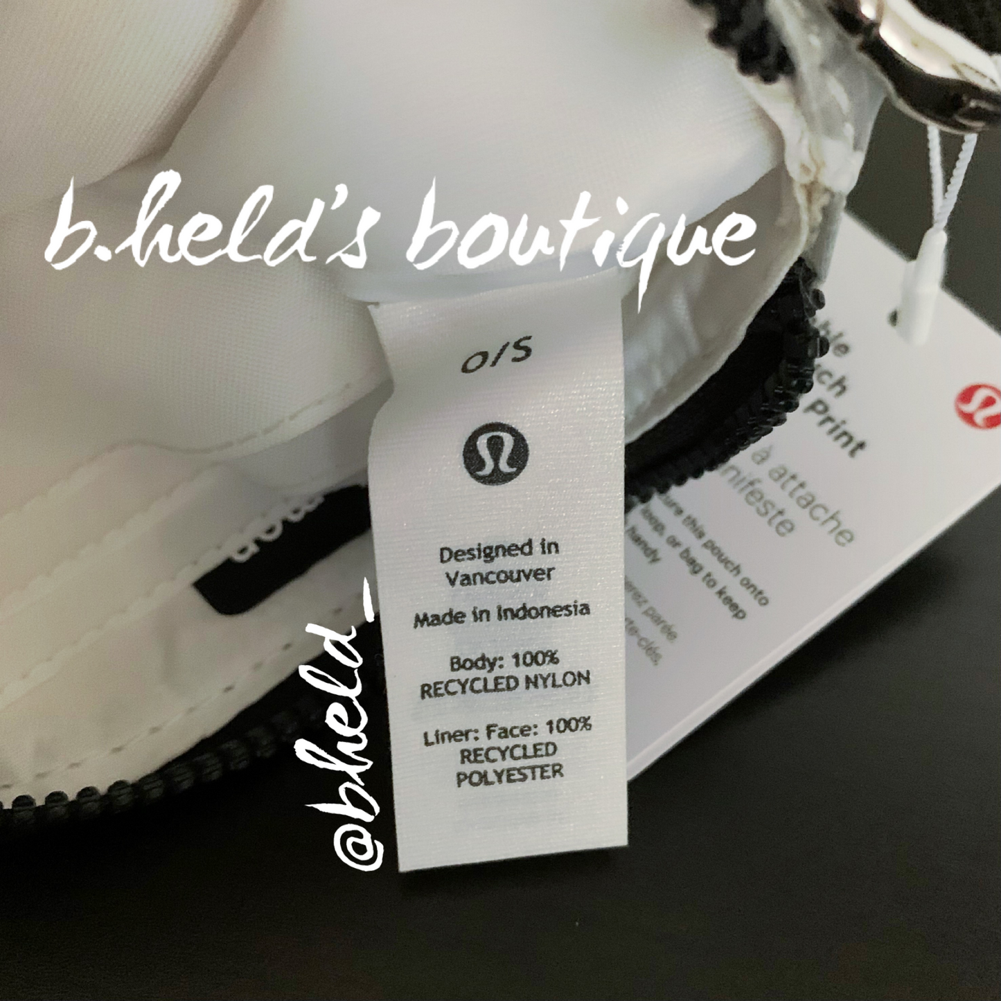 lululemon Clippable Card Pouch Wallet *Manifesto Print in White/Black, One Size