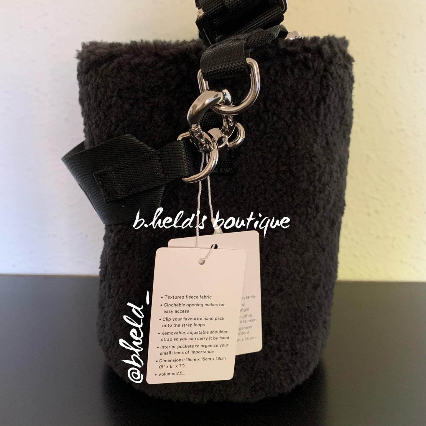 lululemon Crossbody Bucket Bag *Fleece (2.5 L) in Black, One Size