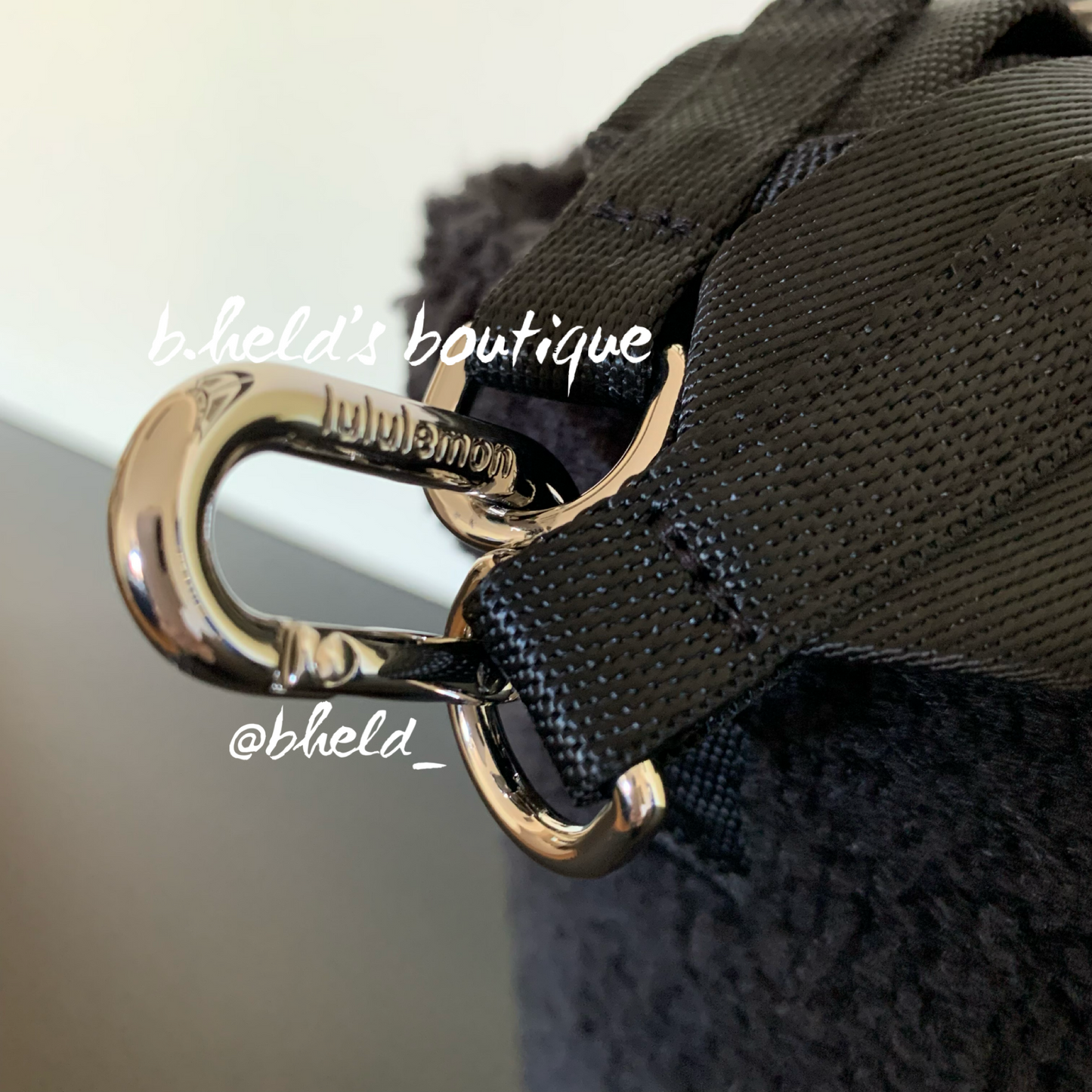lululemon Crossbody Bucket Bag *Fleece (2.5 L) in Black, One Size