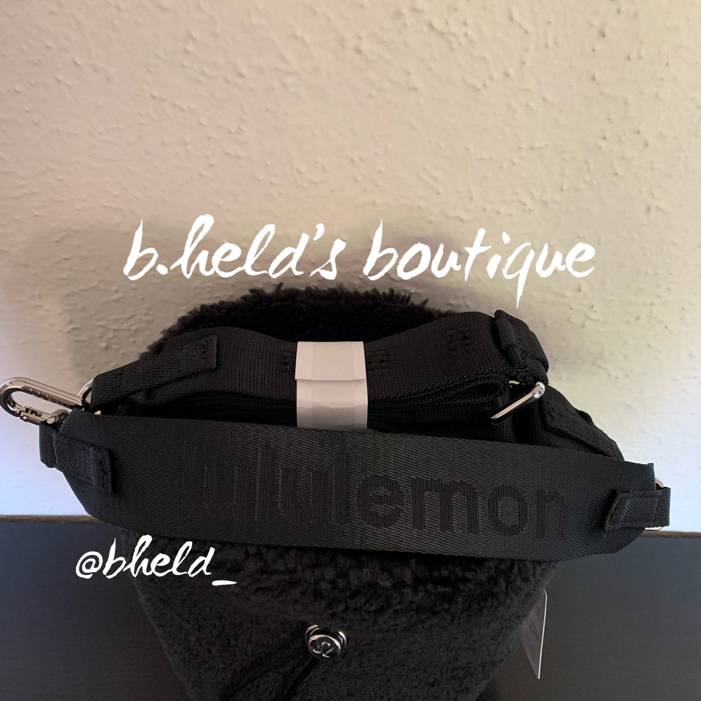lululemon Crossbody Bucket Bag *Fleece (2.5 L) in Black, One Size