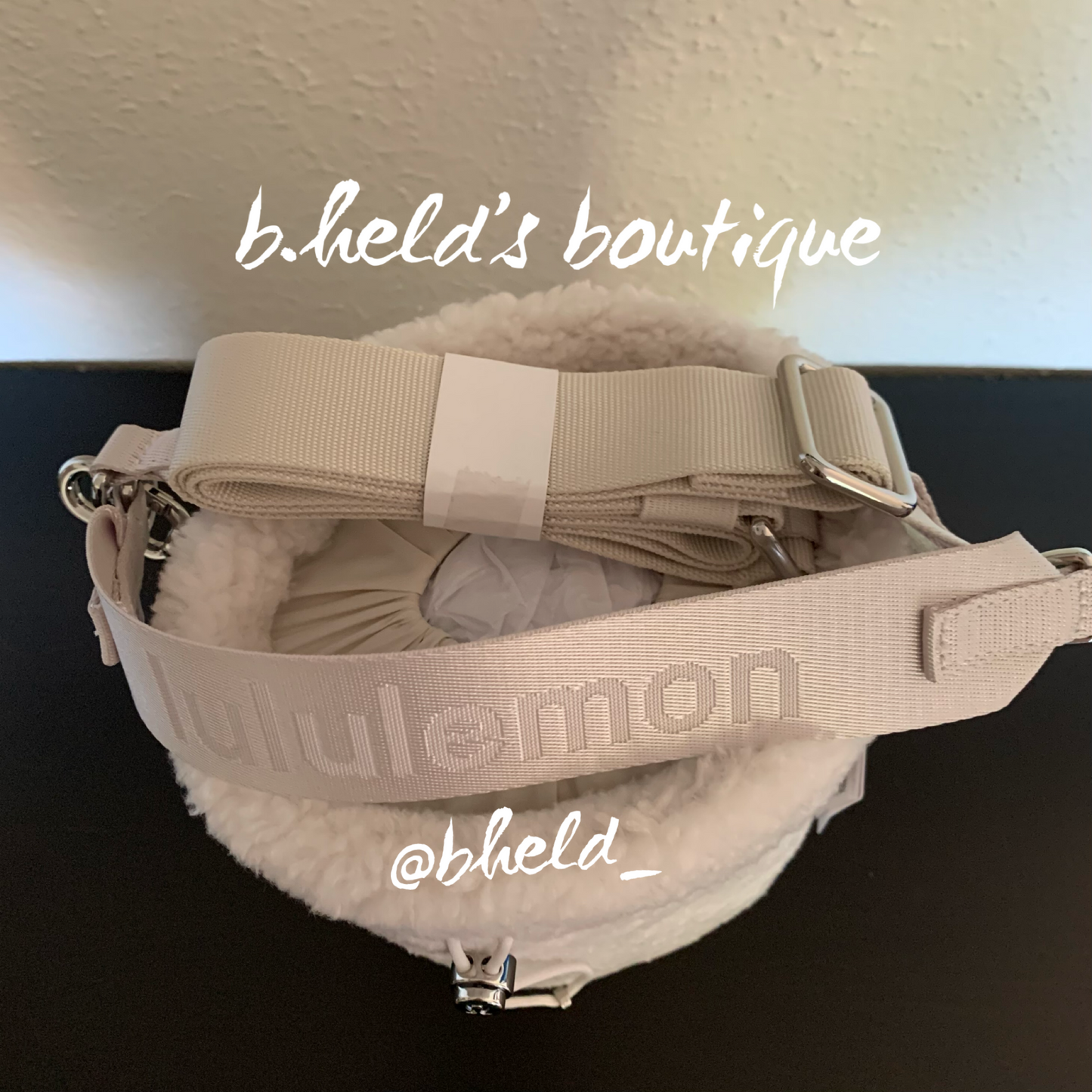 lululemon Crossbody Bucket Bag *Fleece (2.5 L) in White Opal, One Size