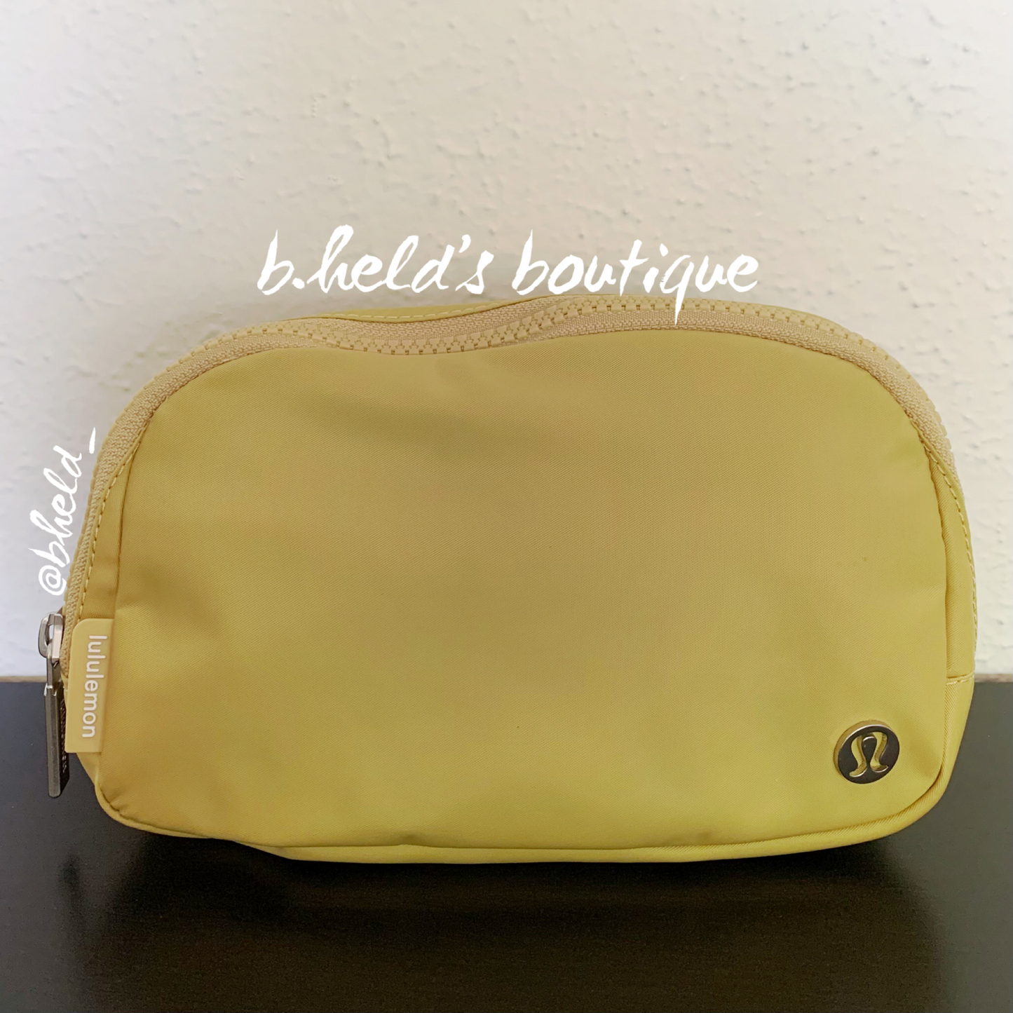 lululemon Everywhere Belt Bag (1 L) in Golden Sand, One Size