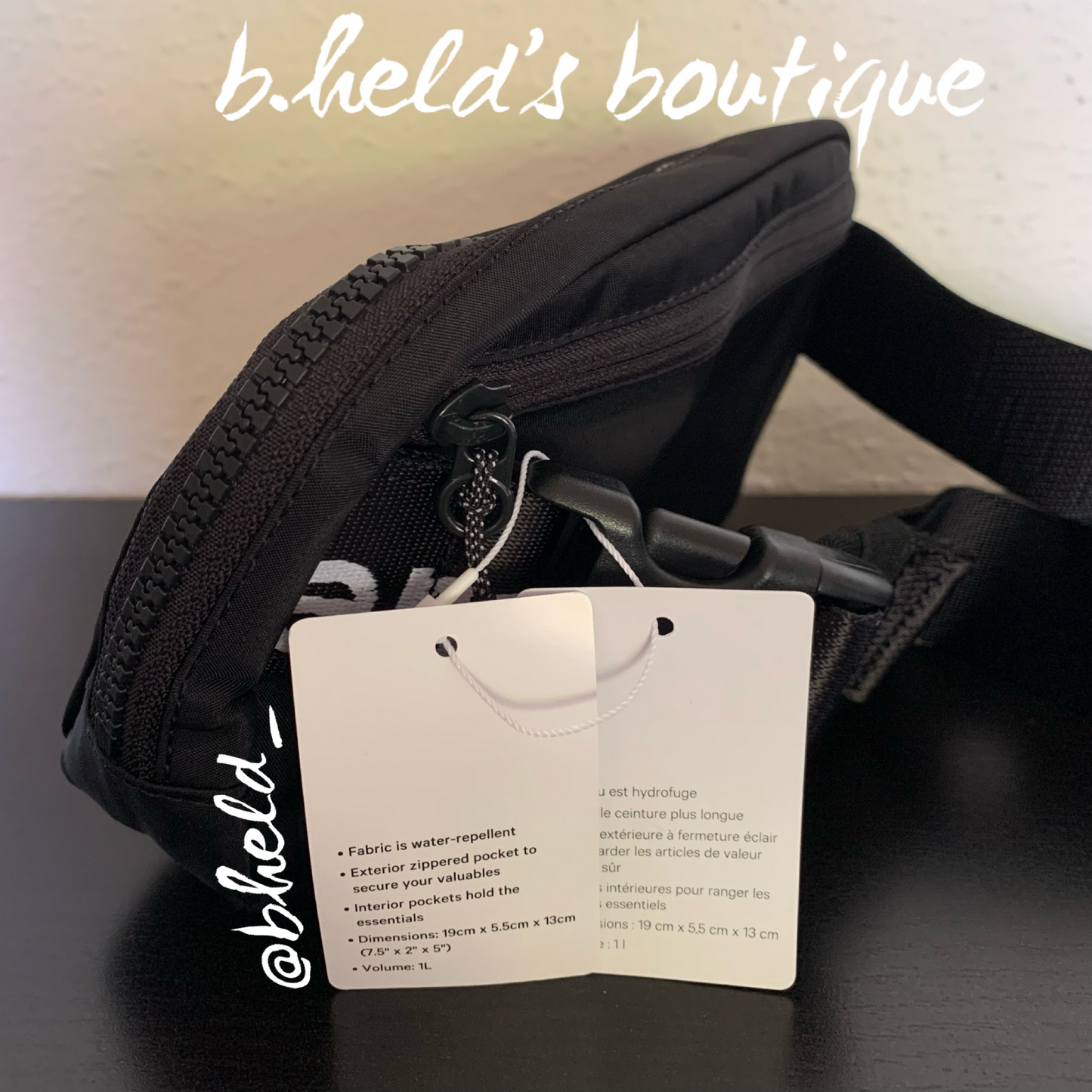 lululemon Everywhere Belt Bag *Wordmark (1 L) in Black/White, One Size