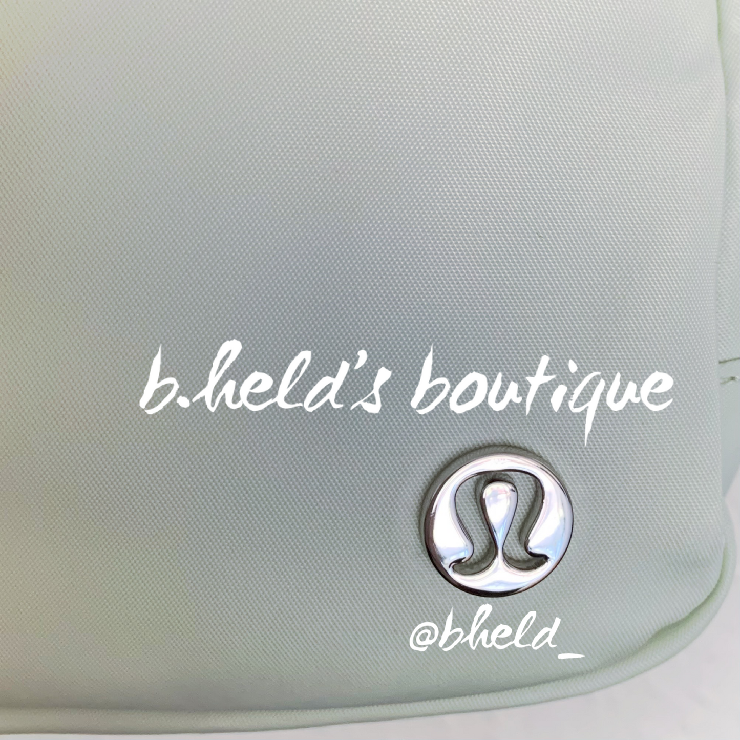 lululemon Everywhere Belt Bag *Wordmark (1 L) in Kohlrabi Green/White, One Size