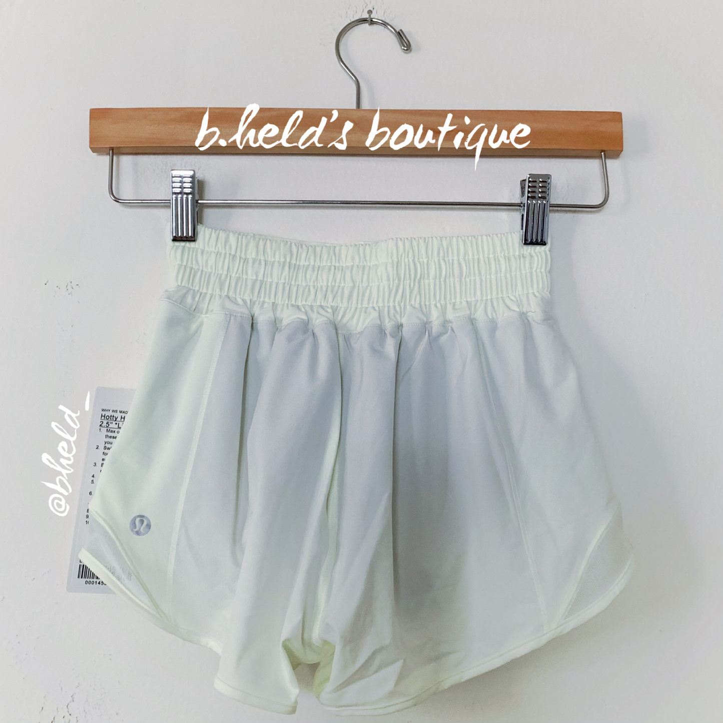 lululemon Hotty Hot High-Rise Lined Short 2.5" in Elixir, Size 0