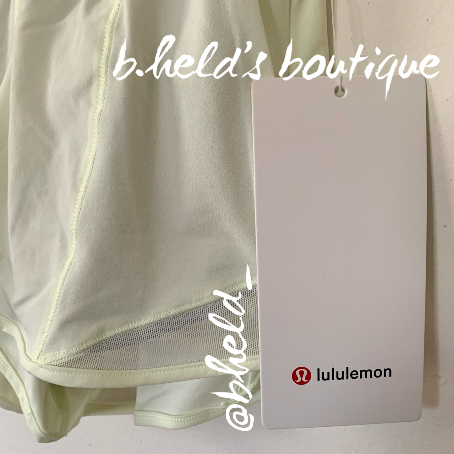 lululemon Hotty Hot High-Rise Lined Short 2.5" in Elixir, Size 0