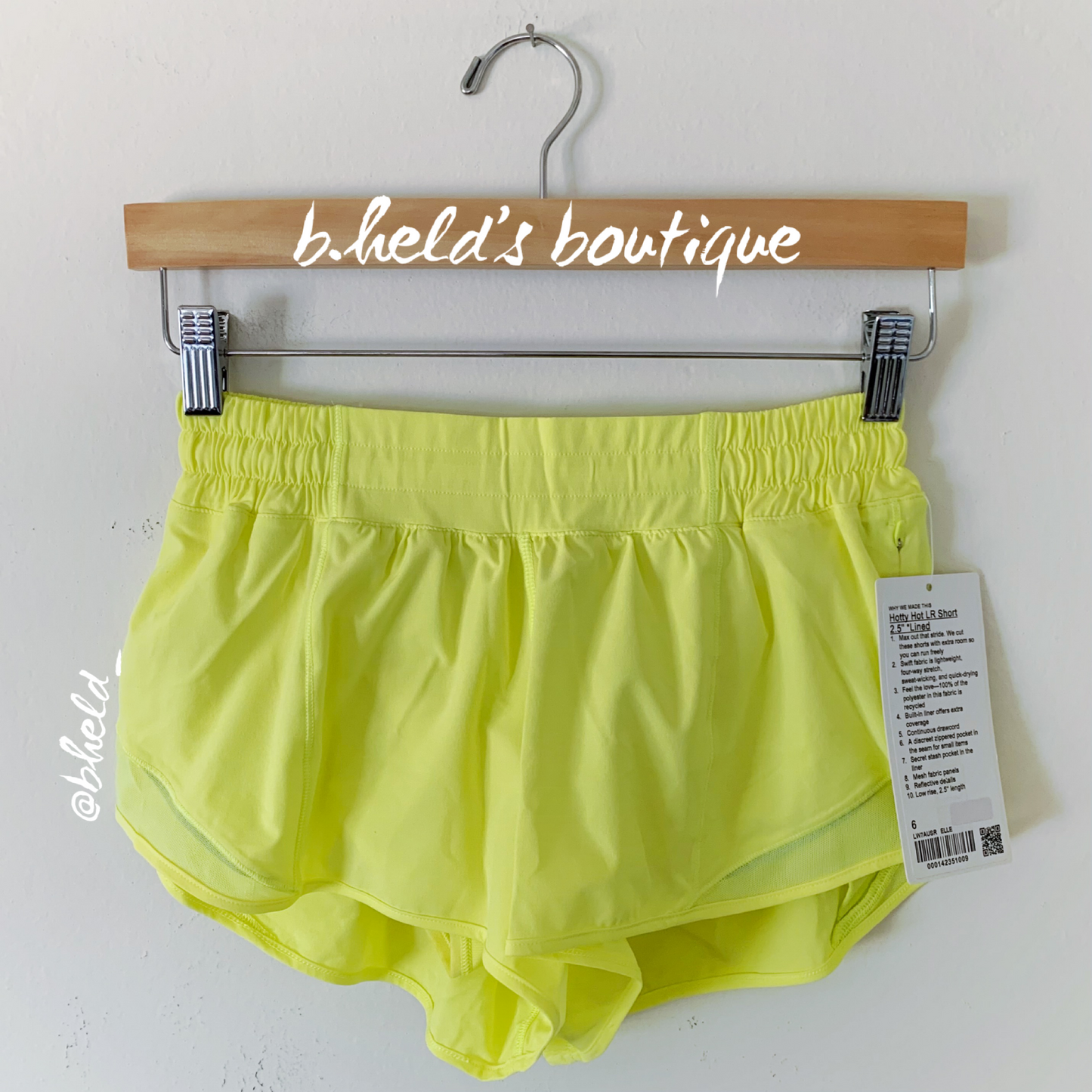 lululemon Hotty Hot Low-Rise Lined Short 2.5" in Electric Lemon, Size 6