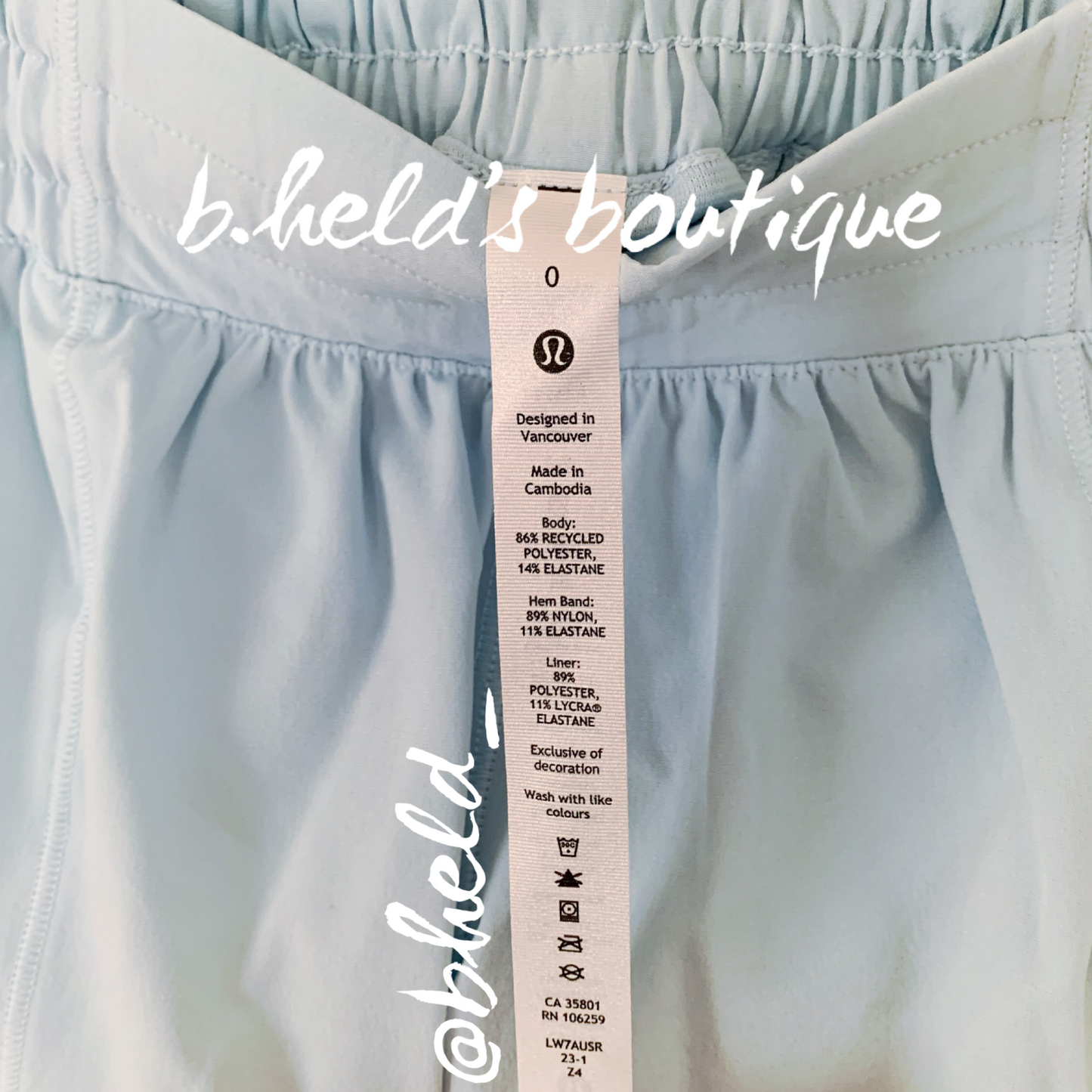 lululemon Hotty Hot Low-Rise Lined Short 2.5" in Powder Blue, Size 0