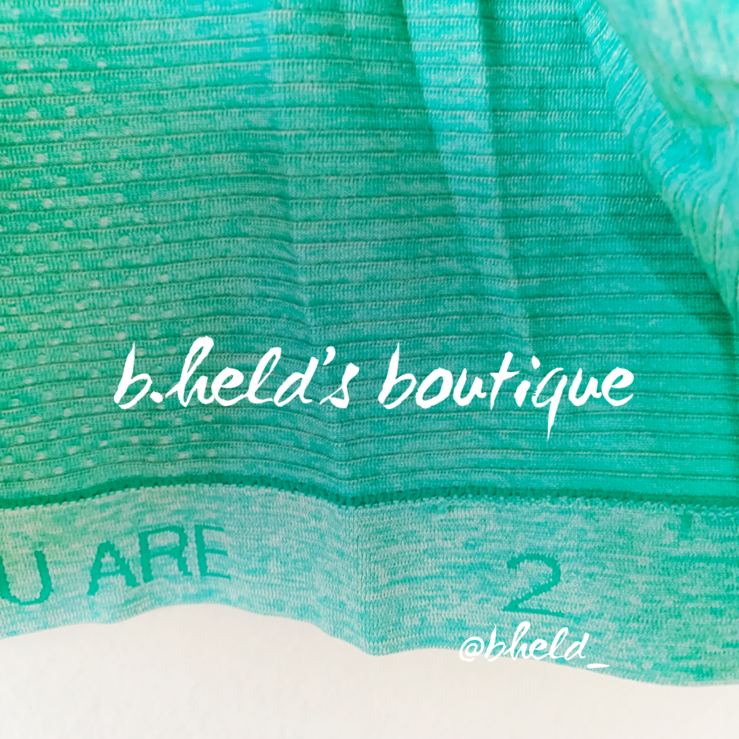 lululemon Swiftly Tech Long Sleeve Shirt 2.0 in Maldives Green/Mint Moment, Size 2