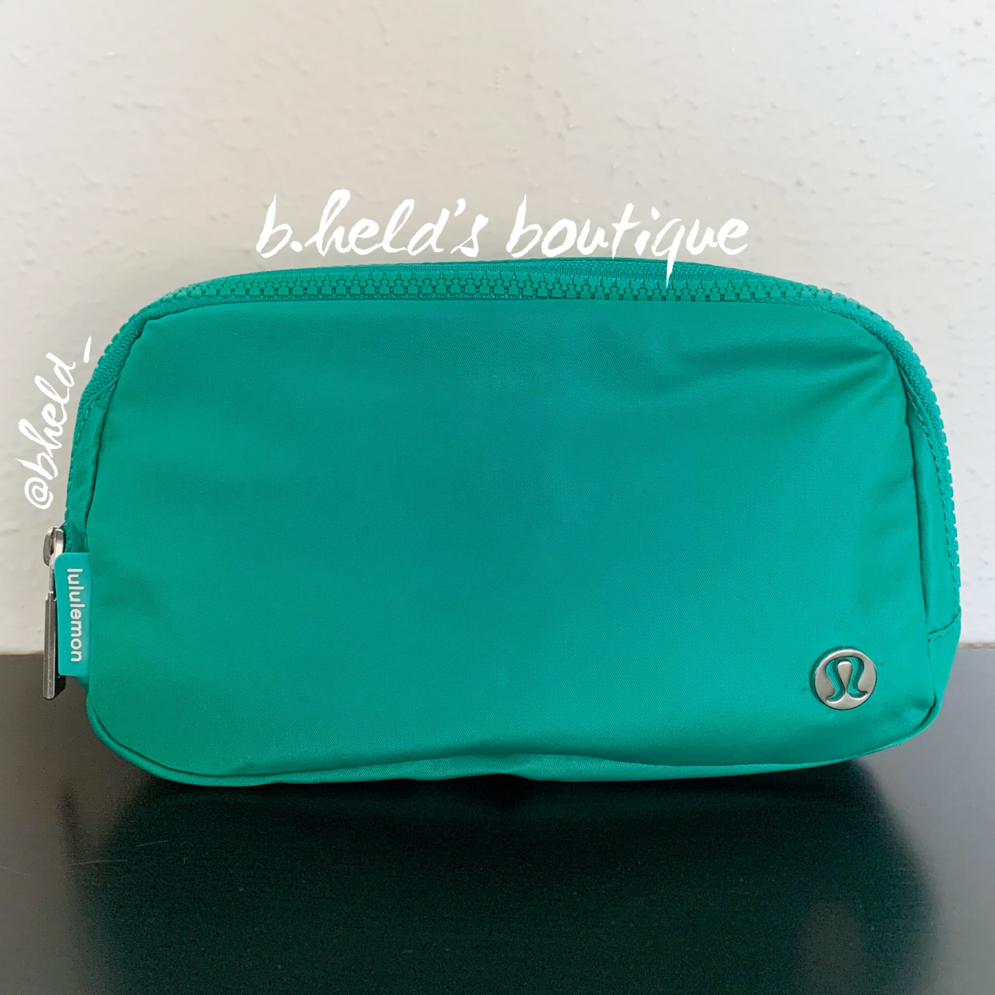 lululemon Everywhere Belt Bag (1 L) in Emerald Ice, One Size