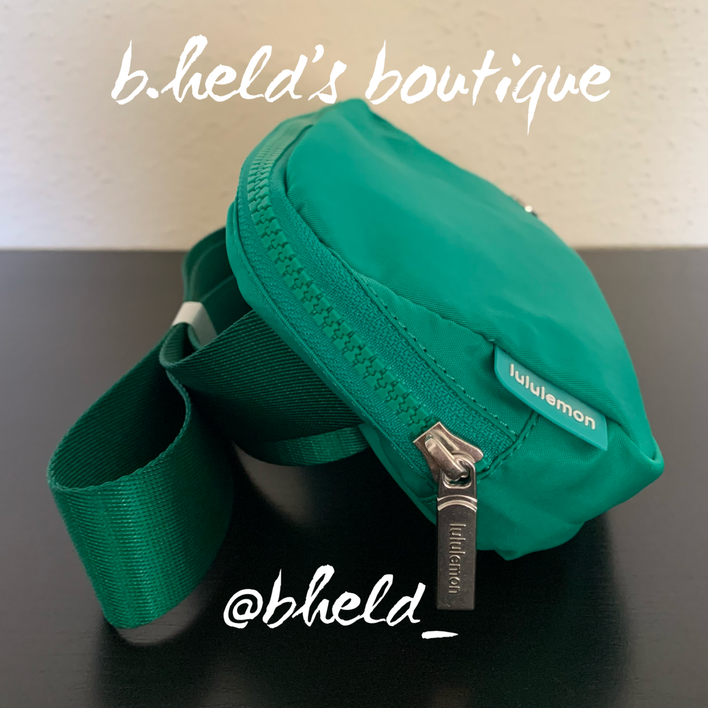 lululemon Everywhere Belt Bag (1 L) in Emerald Ice, One Size