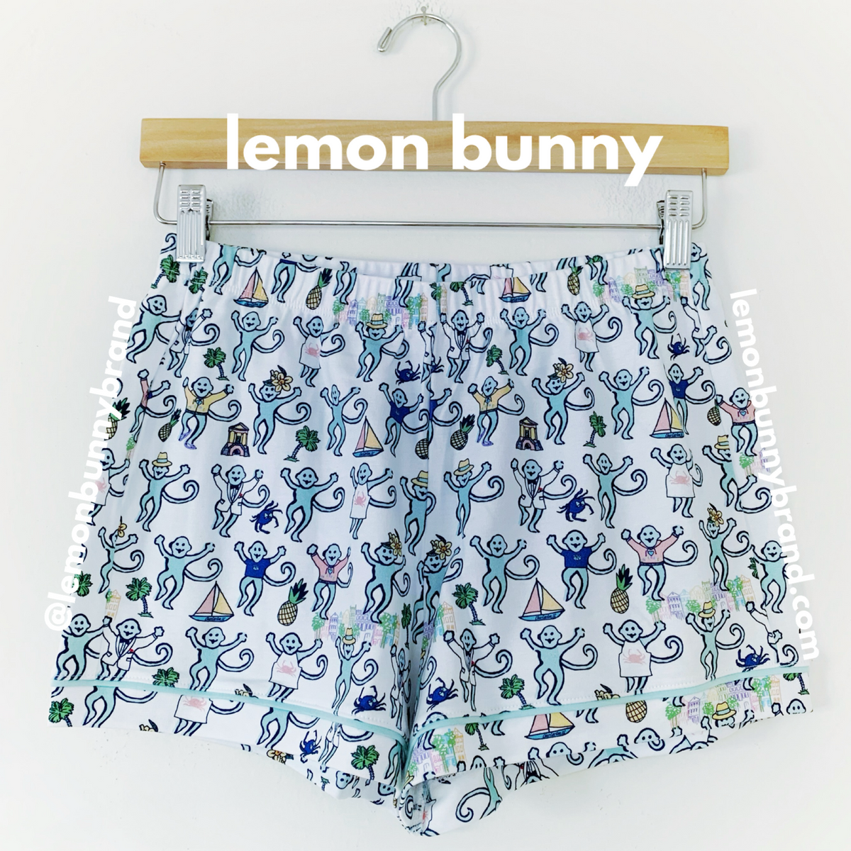 Roller Rabbit Charleston Monkey Polo Pajamas in White, Size XS (Version 1)