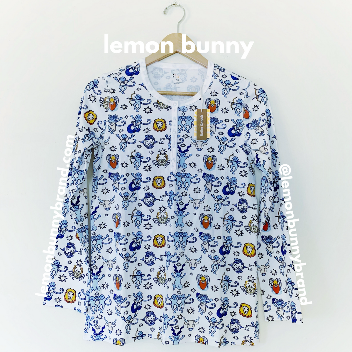 Roller Rabbit Monkey Horoscope Pajamas in White, Size XS