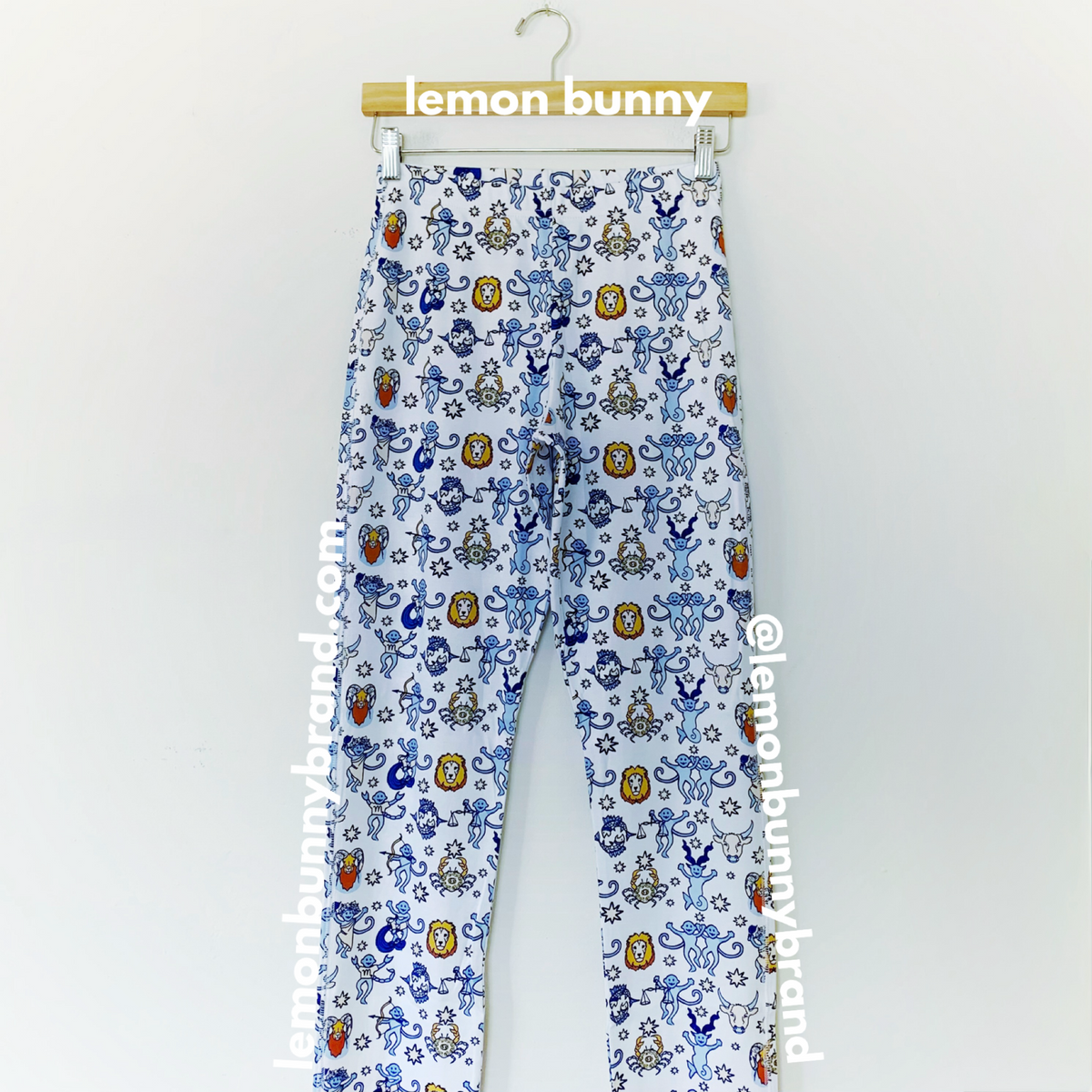 Roller Rabbit Monkey Horoscope Pajamas in White, Size XS