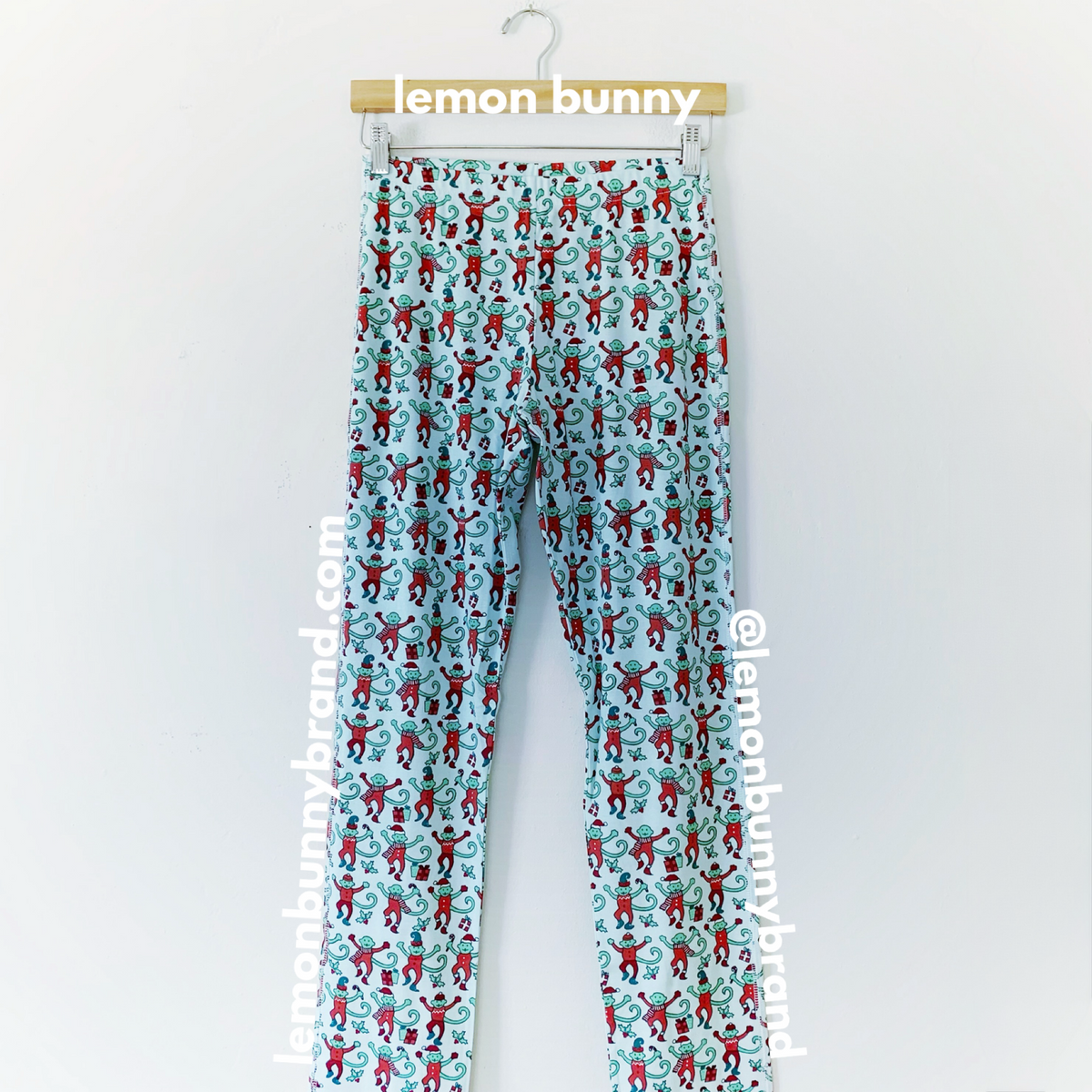 Roller Rabbit Monkey Mas Pajamas in Mint, Size XS