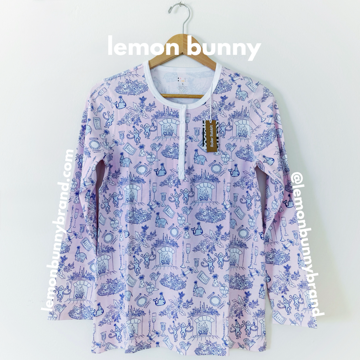Roller Rabbit Party Toile Pajamas in Pink, Size S (Version 1)