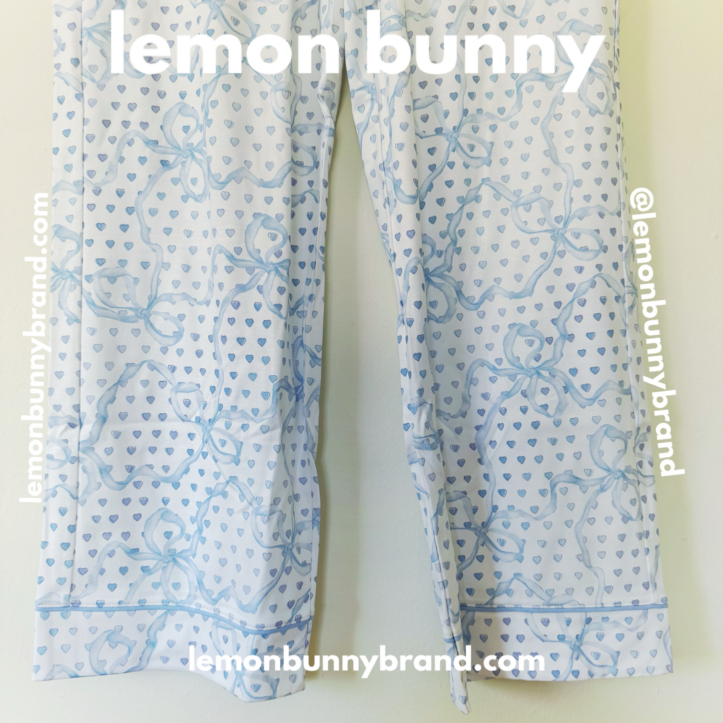Roller Rabbit x LoveShackFancy Luna Bow Hearts Long Sleeve Polo Pajamas in Pale Blue, Size M