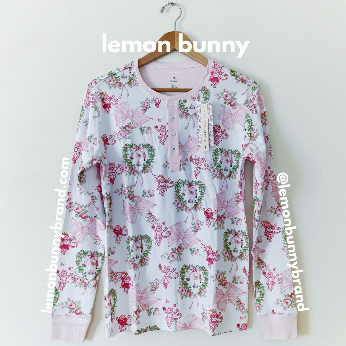 Roller Rabbit x LoveShackFancy Men’s Merry Monkey Beaux Spencer Pajamas in Holiday Pink, Size XS