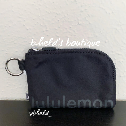 lululemon Clippable Card Pouch Wallet in Black, One Size
