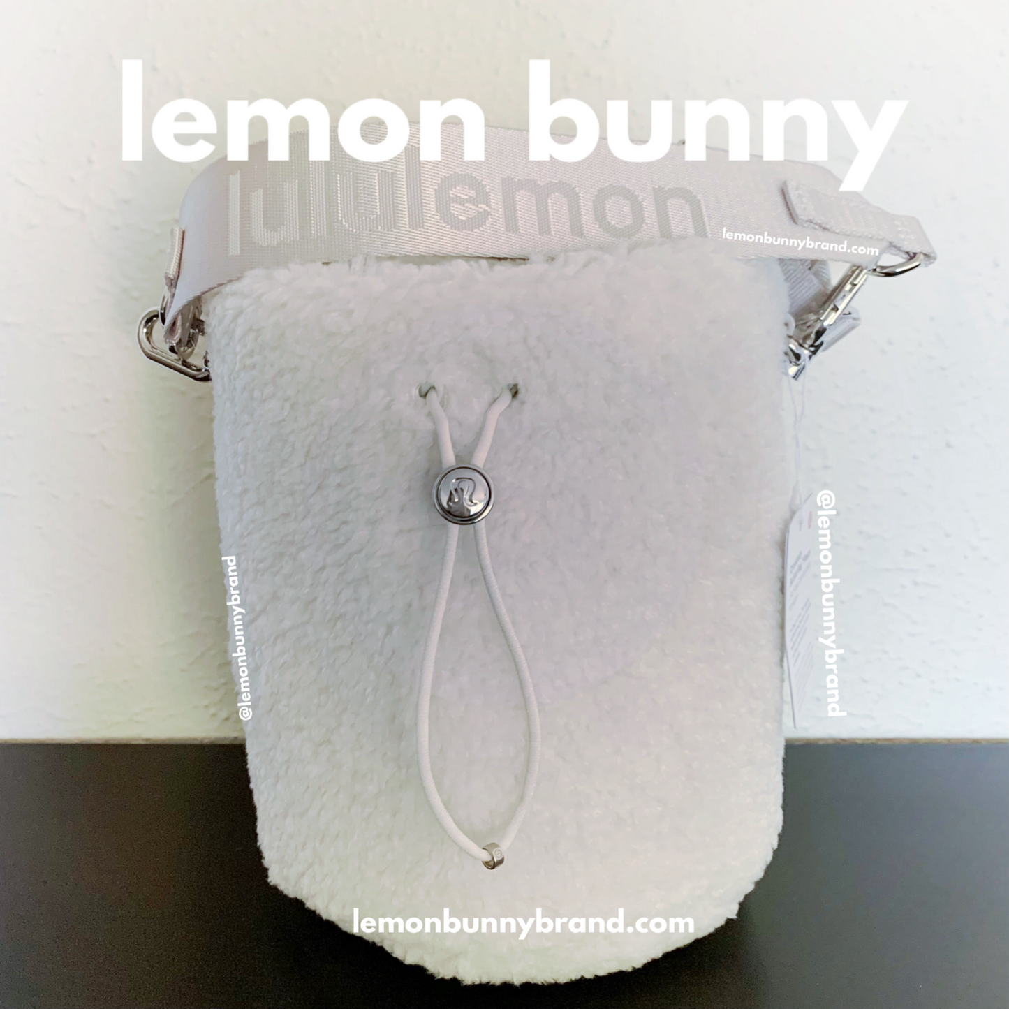 lululemon Crossbody Bucket Bag *Fleece (2.5 L) in White Opal, One Size