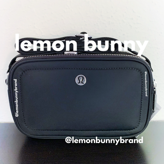 lululemon Crossbody Camera Bag in Black, One Size