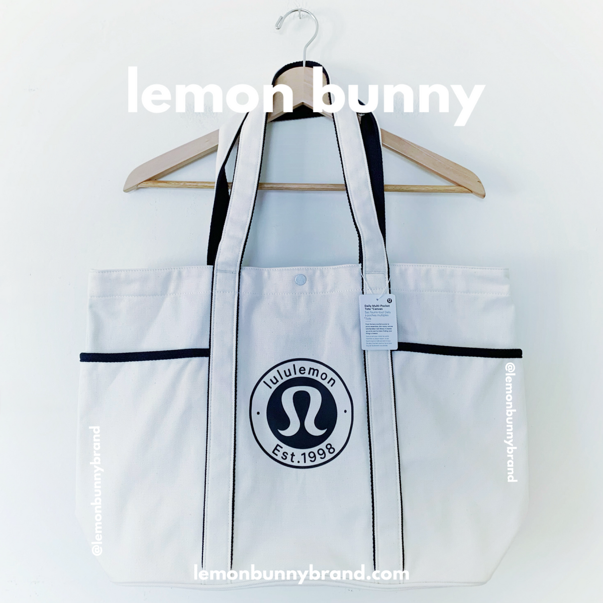 lululemon Daily Multi-Pocket Tote *Canvas Bag in Natural/True Navy, One Size