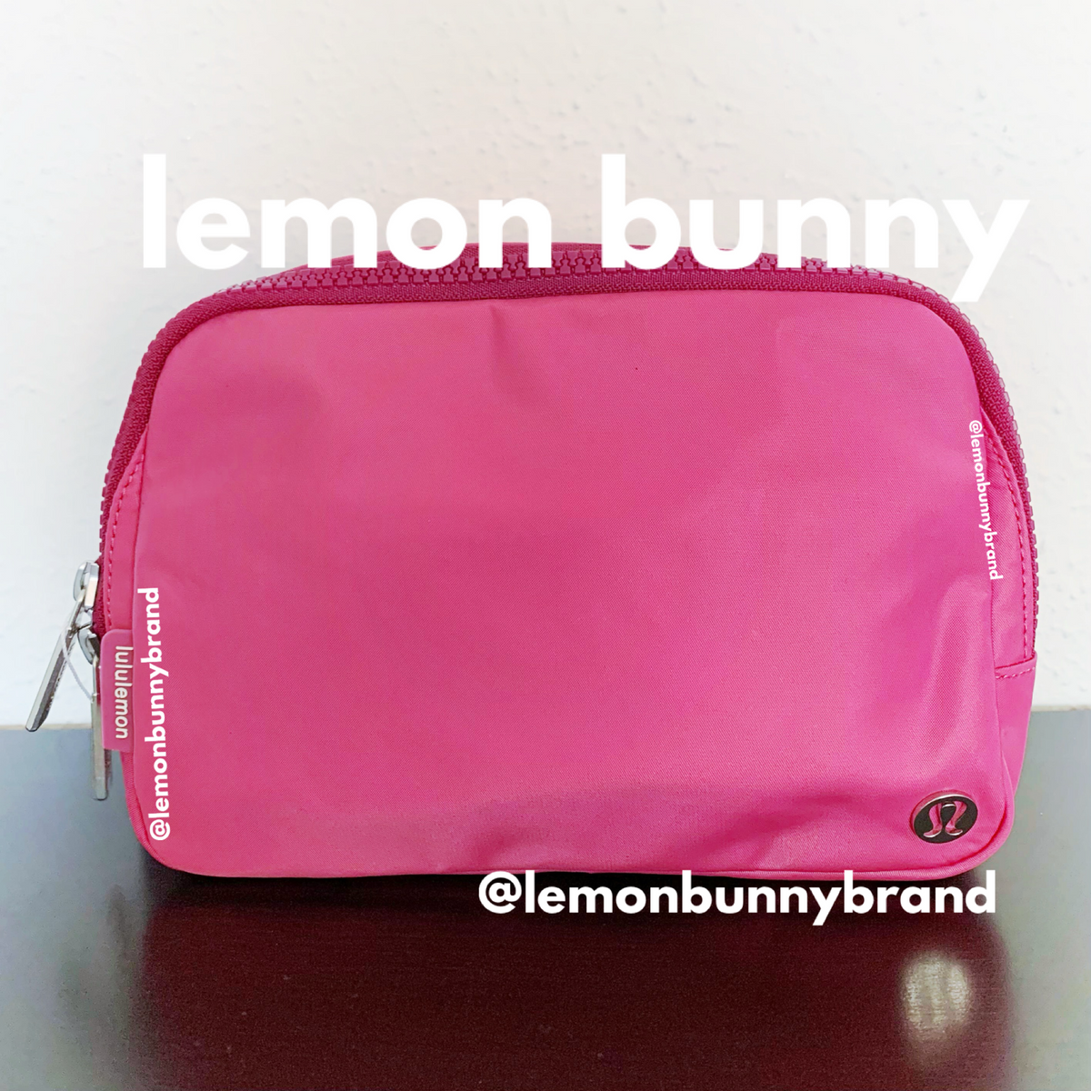 lululemon Everywhere Belt Bag *Large Version (2 L) in Raspberry Coulis/Wild Berry, One Size