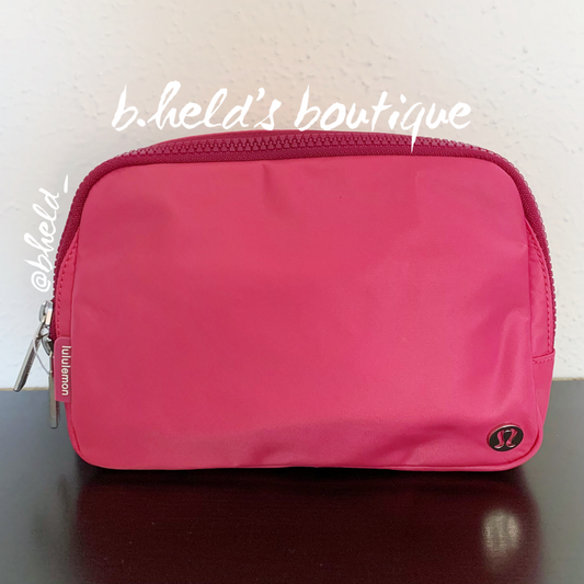 lululemon Everywhere Belt Bag *Large Version (2 L) in Raspberry Coulis/Wild Berry, One Size