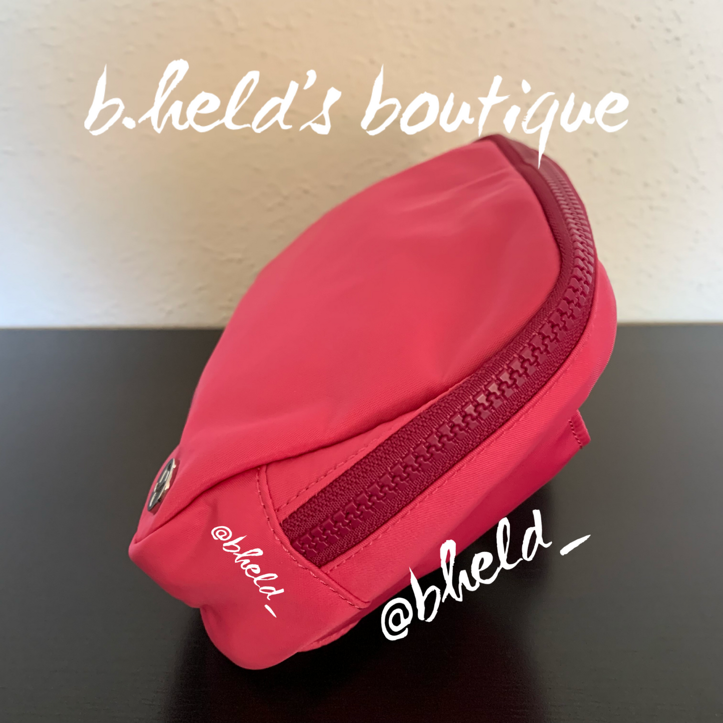 lululemon Everywhere Belt Bag *Large Version (2 L) in Raspberry Coulis/Wild Berry, One Size