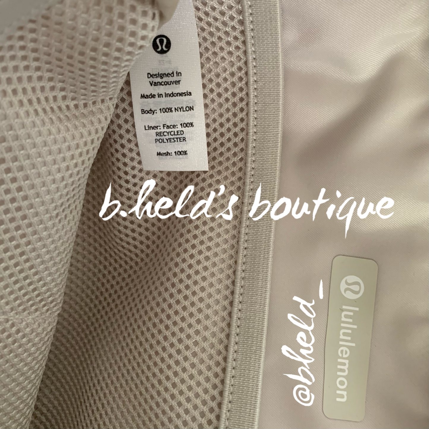 lululemon Everywhere Belt Bag *Large Version (2 L) in White Opal, One Size