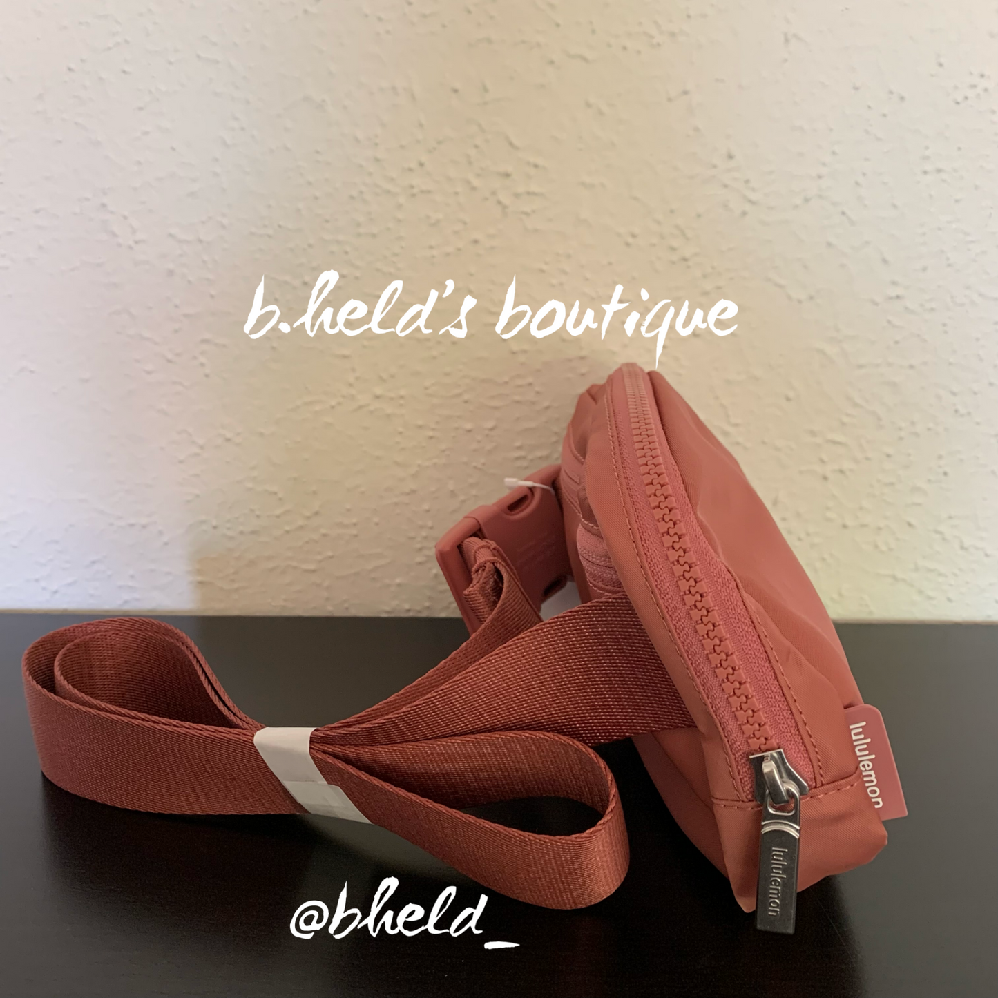 lululemon everywhere belt bag brier rose Bag- Pink Pearl/Rose Gold Clementine Exterior and back zippered pockets to secure your valuables Review! Lululemon Mini Belt Bag