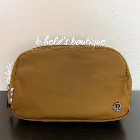 lululemon Everywhere Belt Bag (1 L) in Burnt Caramel, One Size