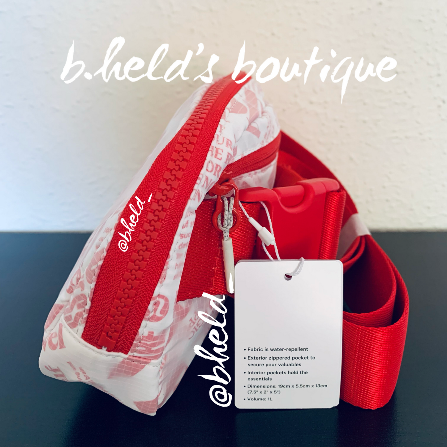 lululemon Everywhere Belt Bag *Manifesto Print (1 L) in White/lulu Red, One Size
