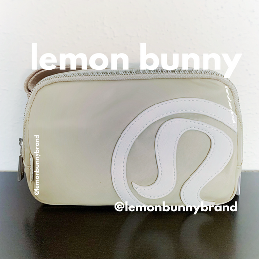 lululemon Everywhere Belt Bag (1 L) in Trench/White Opal, One Size