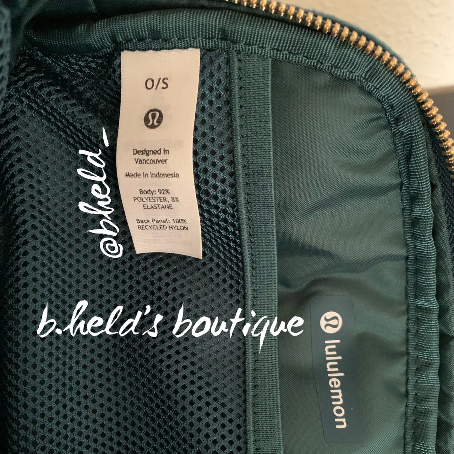 lululemon Everywhere Belt Bag *Velour (1 L)  in Green Jasper/Gold, One Size