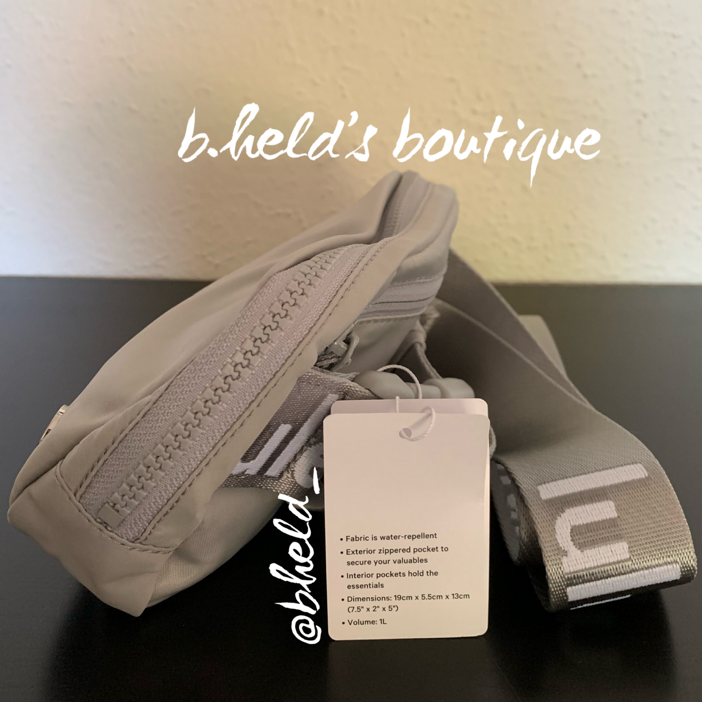 lululemon Everywhere Belt Bag *Wordmark (1 L) in Silver Drop/White, One Size