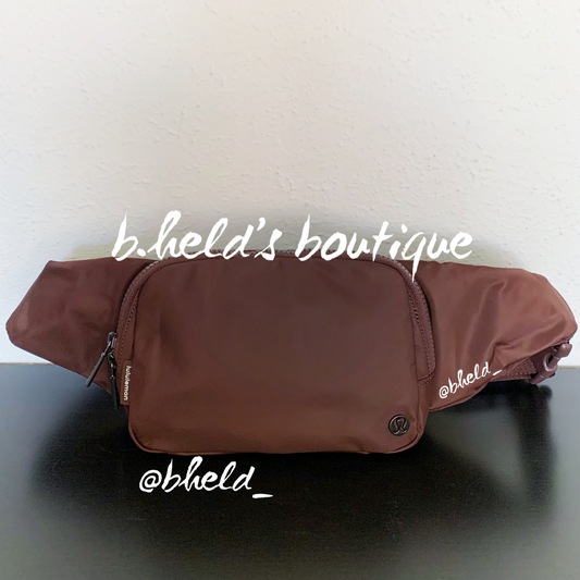 lululemon Everywhere Sling Bag (2.5 L) in Brown Earth, One Size