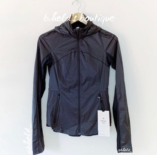 lululemon Goal Smasher Jacket in Black, Size 4
