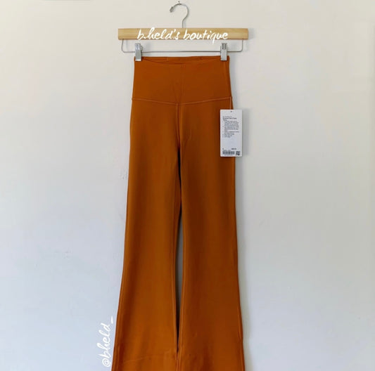 lululemon Groove Super High-Rise Flared Pant *Nulu in Roasted Orange, Size 2 (Single-Lined)