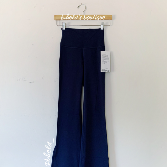 lululemon Groove Super High-Rise Flared Pant *Nulu in True Navy, Size 2 (Single-Lined)