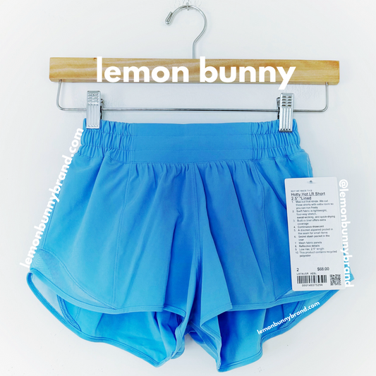 lululemon Hotty Hot Low-Rise Lined Short 2.5" in Aero Blue, Size 2