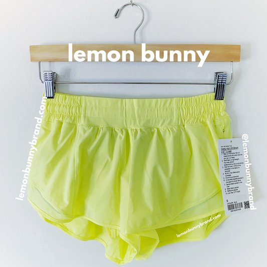 lululemon Hotty Hot Low-Rise Lined Short 2.5" in Electric Lemon, Size 6