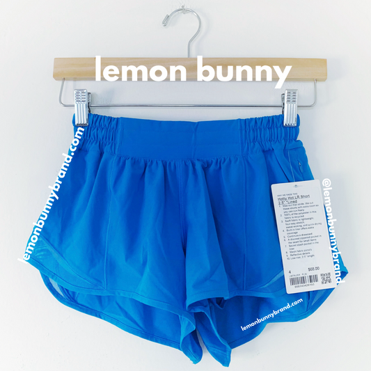 lululemon Hotty Hot Low-Rise Lined Short 2.5" in Poolside, Size 4