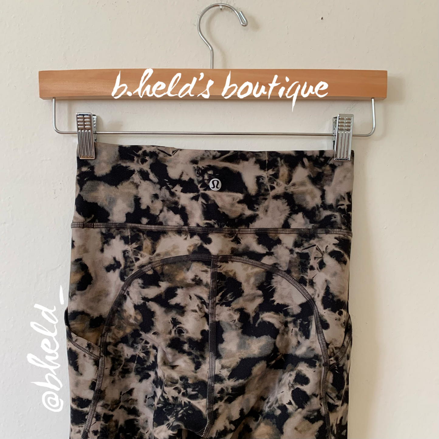 lululemon Invigorate High-Rise Tight 25" in Dispersed Light Raw Linen Multi, Size 4