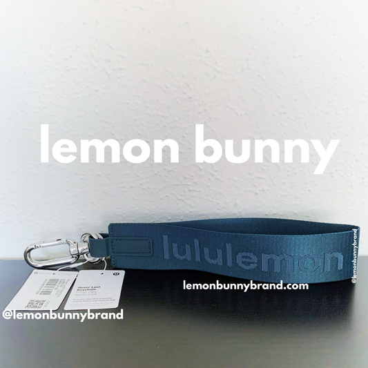 lululemon Never Lost Keychain (2023 Style) in Submarine/Utility Blue, One Size