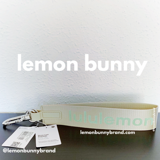lululemon Never Lost Keychain (2023 Style) in Trench/Pistachio, One Size