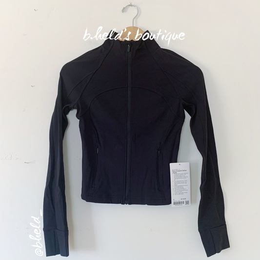 lululemon Nulu Cropped Define Jacket in Black, Size 4
