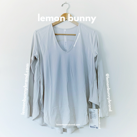 lululemon Nulu Relaxed Fit Yoga Long Sleeve Shirt in White Opal, Size 4