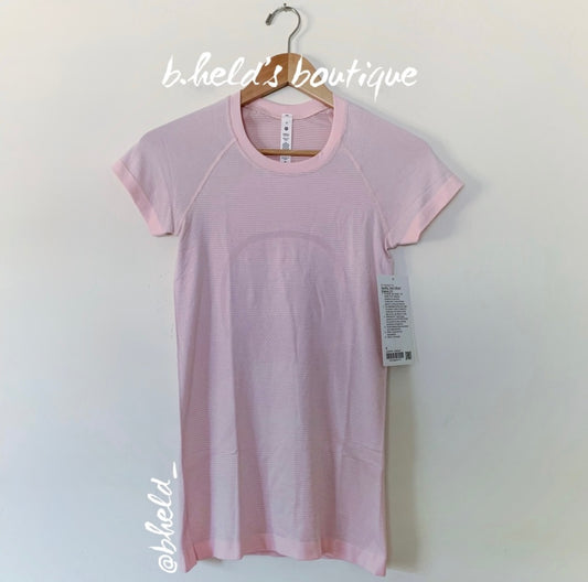 lululemon Swiftly Tech Short Sleeve Shirt 2.0 in Strawberry Milkshake/White, Size 4