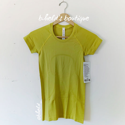 lululemon Swiftly Tech Short Sleeve Shirt 2.0 in Yellow Pear/Yellow Pear, Size 2
